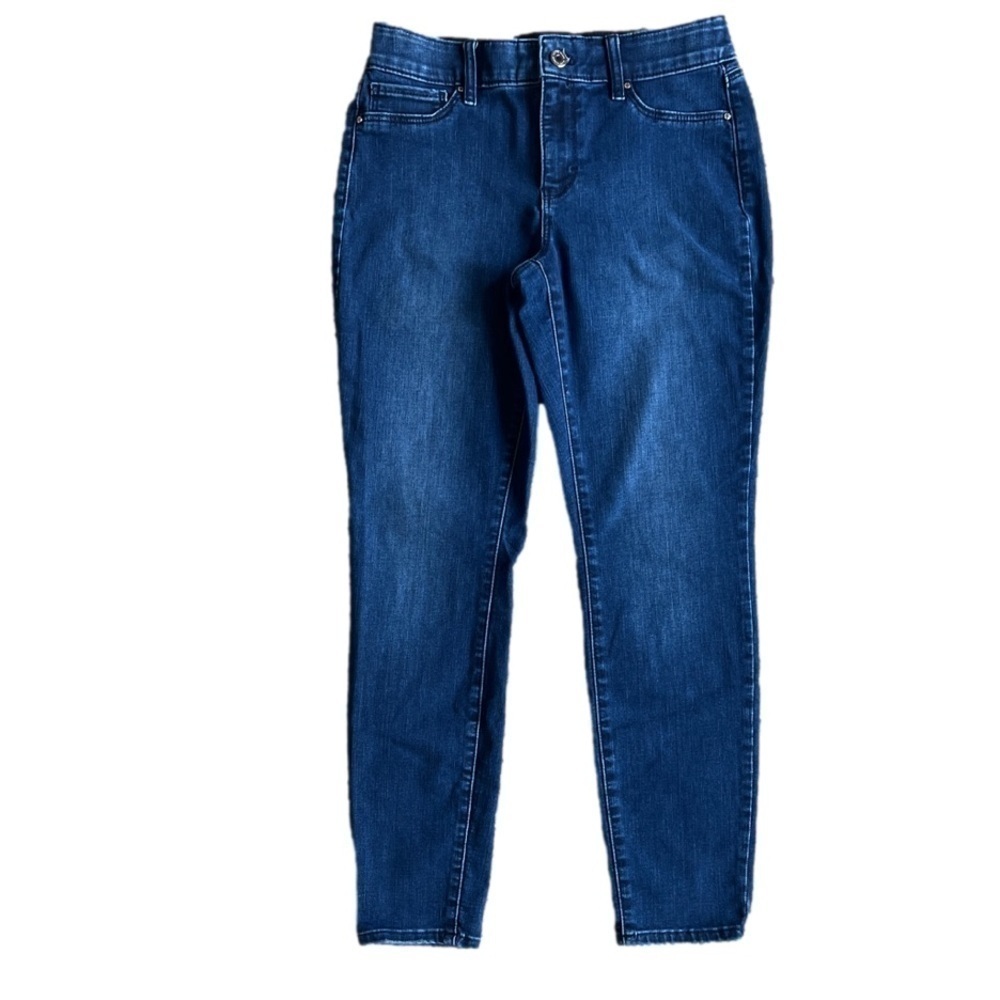 White House Black Market Jegging Curvy jean